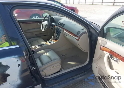 2002 Audi A4 3.0 из США, поврежденный, VIN WAULT68E62A312583